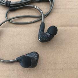 跨境原装森海IE300入耳式HIFI耳机发烧监听游戏运动原装耳塞黑色