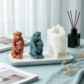 INS拥抱母子猴硅胶蜡烛模具DIY手工动物家居装饰石膏蜡烛摆件模具