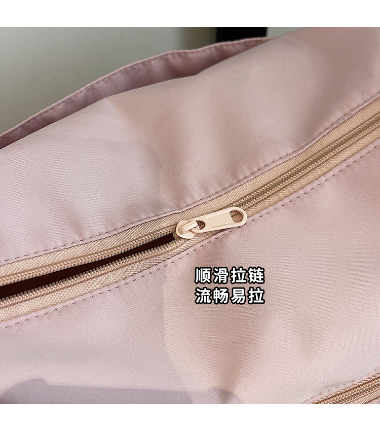 Sports yoga fitness bag 2025 new college student shoulder bag cute pendant-tipped crossbody bag popular travel bag