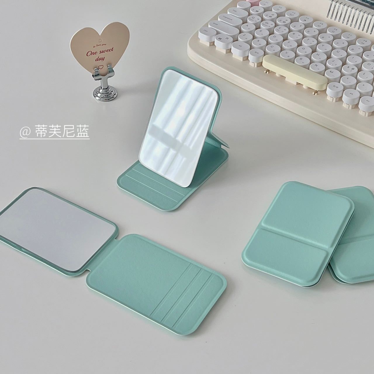 Espejo cosmético de escritorio portátil pequeño espejo color sólido pu cuero portátil plegable escritorio vestidor espejo conveniente espejo