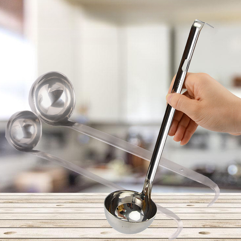 Stainless steel measuring spoon with hook