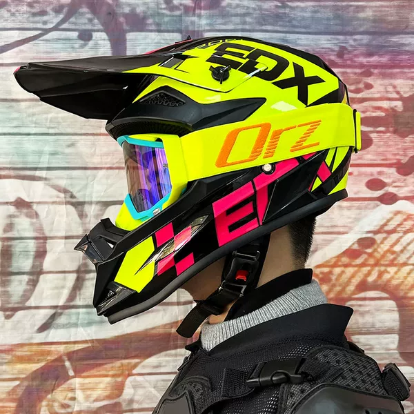Pink track with ORZ goggles and gloves and mask included
