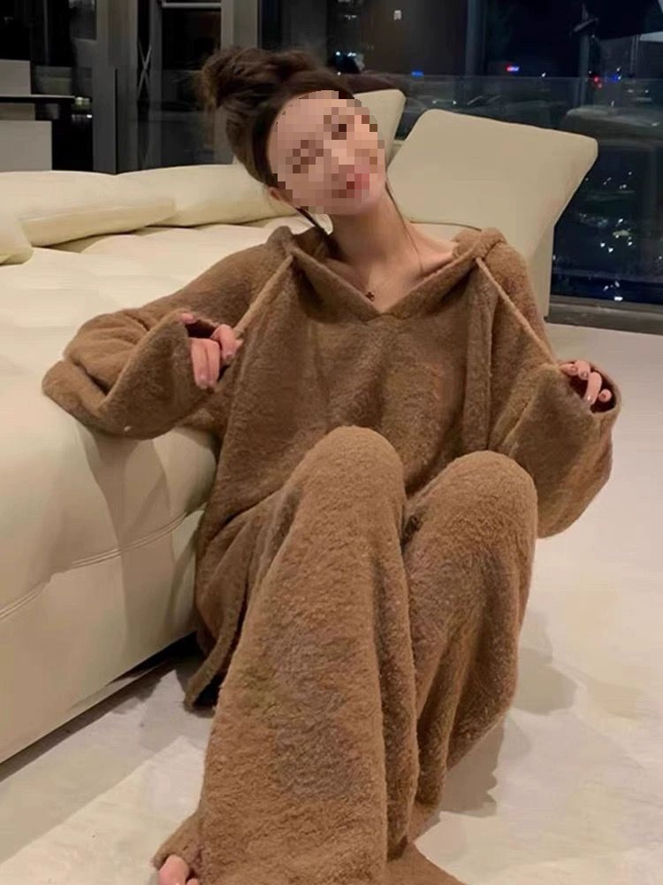 Ins корейский зимний новый коралловый бархатный пижама женский маленький ароматный ветер с капюшоном утолщение теплый домашний костюм с длинными рукавами