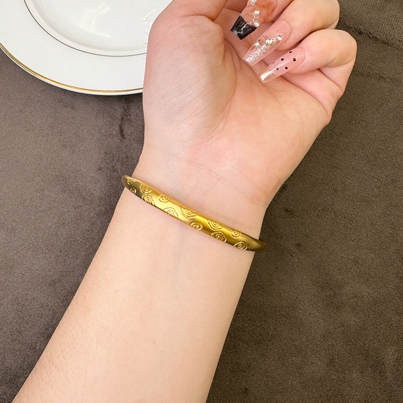 Nuevo estilo de oro vietnamita estilo chino antiguo Xiang nube pulsera pulsera ligera de lujo para mujeres no se desvanecerá joyas de alta calidad