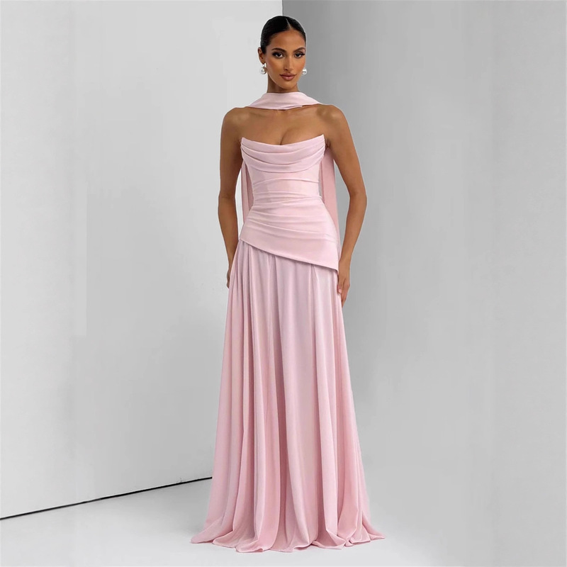 Amazon's New European and American Clothing Solid Color Strap Slim Tube Top Dress Fashionable Sleeveless High-End Evening Dress Amazon's New European and American Clothing Solid Color Strap Slim Tube Top Dress Fashionable Sleeveless High-End Evening Dress