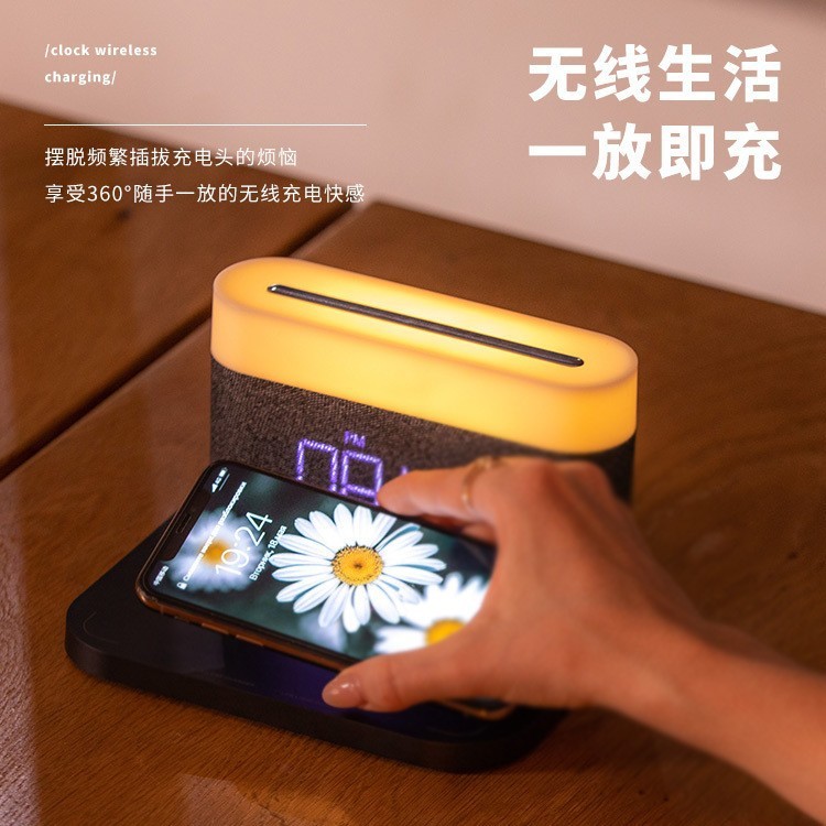 人気の3in1磁気15W急速充電ワイヤレス充電器、タッチ式無段階調光ナイトライトLED、時刻表示付き、ギフトに最適|undefined