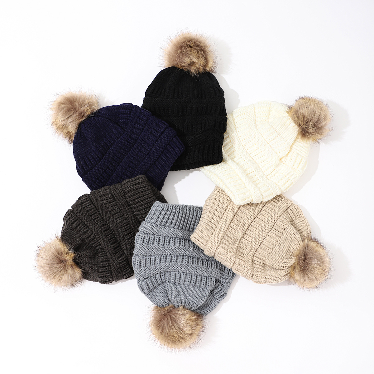 Berretto invernale lavorato a maglia con pompon per donne e uomini - Berretto all'uncinetto spesso e morbido, foderato in pile caldo, per climi freddi e attività all'aperto_voghion.com