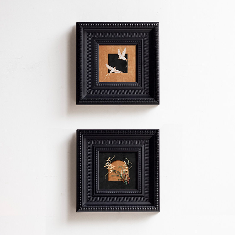 French-Style Chinese Vintage Retro Niche High-End Black Picture Frame for Oil Paintings, Watercolor Paintings, and Polymer Paintings French-Style Chinese Vintage Retro Niche High-End Black Picture Frame for Oil Paintings, Watercolor Paintings, and Polymer Paintings