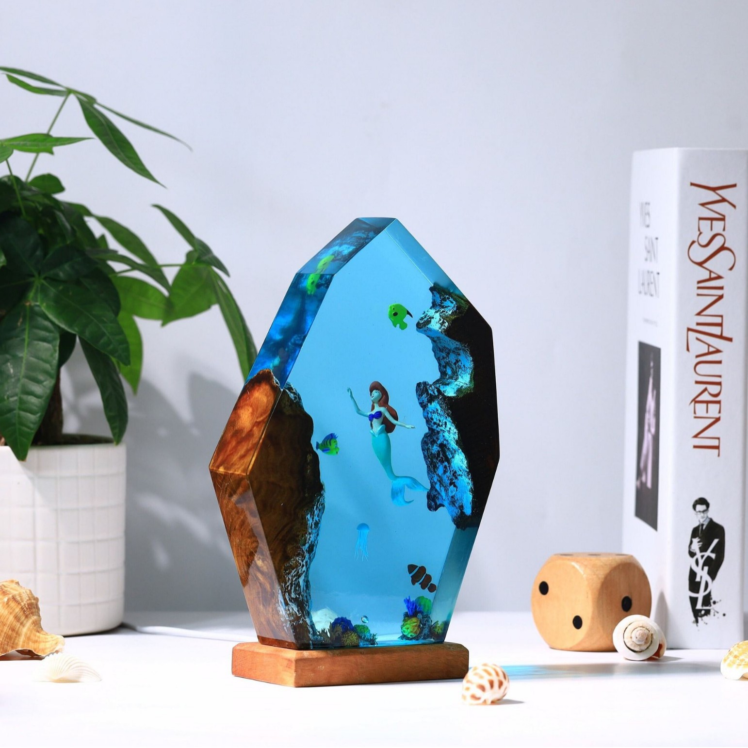 Sirena lámpara de noche epoxi lámpara de escritorio personalizada decoración de muebles hechos a mano regalo de cumpleaños para niños