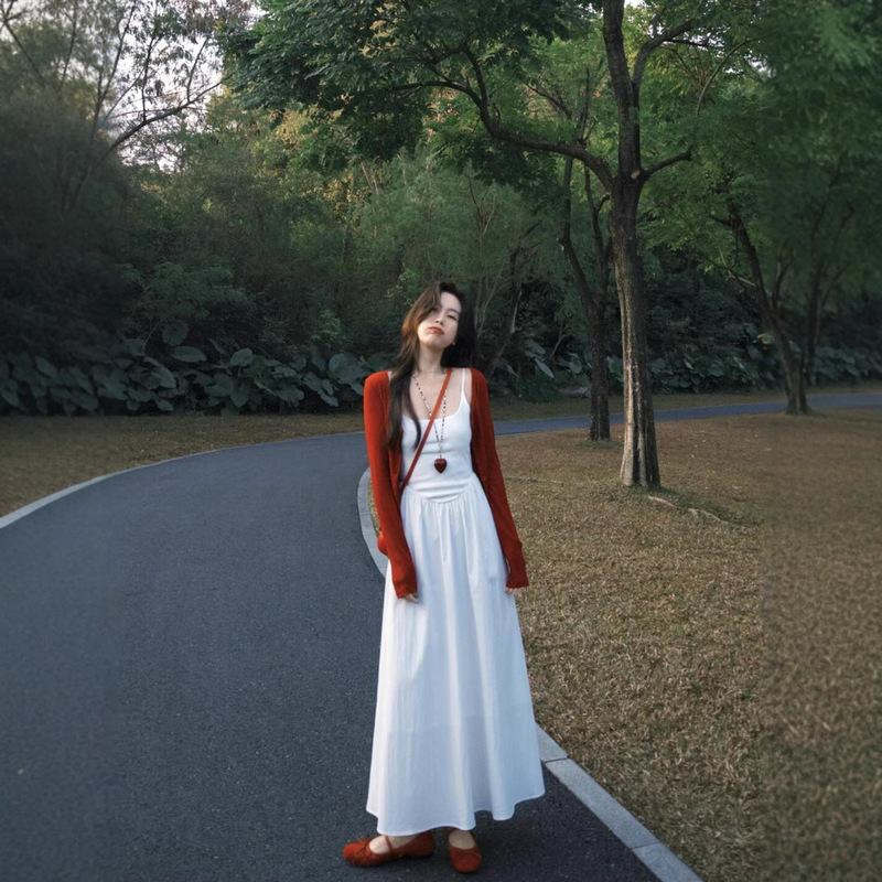 Small Korean Style Gentle White Sling dress 2025 Spring Vacation Sweet Elegant Long Skirt with Cardigan
