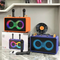 新型ダブル4インチ高級皮質k歌宝無線マイクbluetoothスピーカー屋外ポータブル大出力音響