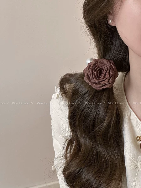 Coffee rose duckbill clip