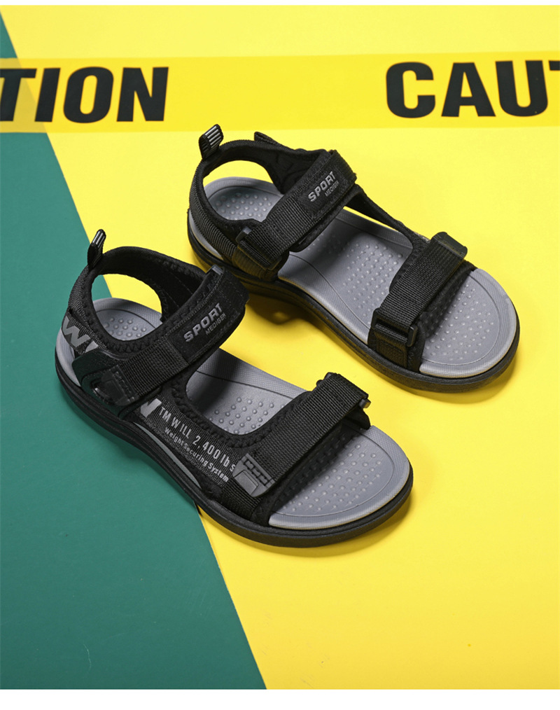 summer new children's beach sandals