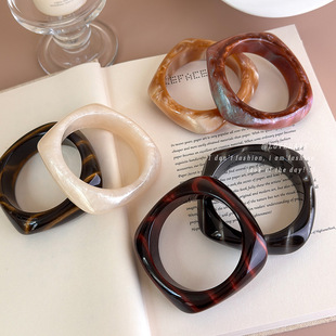 �W���L�����ʯ�y�F�����������ɫ���C���η�ʽ��߅���Է������