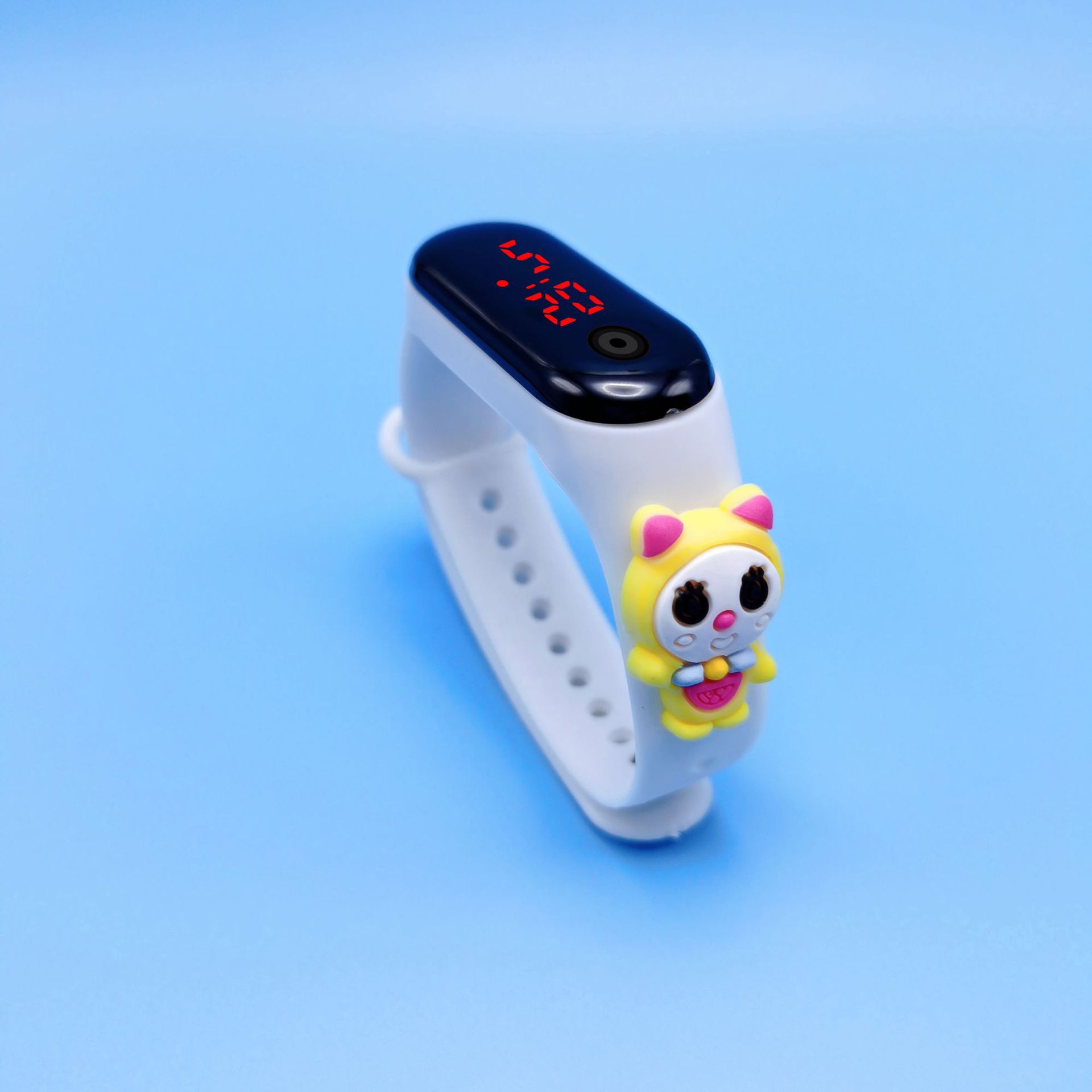 En stock al por mayor M3 reloj de muñeca de luz roja led reloj electrónico creativo estudiante plástico pulsera de dibujos animados niños reloj deportivo