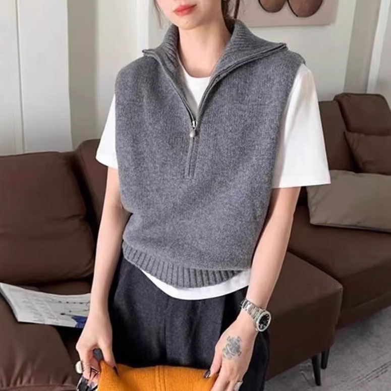 New cross-border solid color simple stand-up collar design half-zip sleeveless layered knit vest for women New cross-border solid color simple stand-up collar design half-zip sleeveless layered knit vest for women