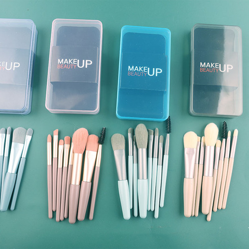 Portable makeup brushes 8 boxed brushes nylon fiber soft hair eye shadow powder set beauty foundation lip brush