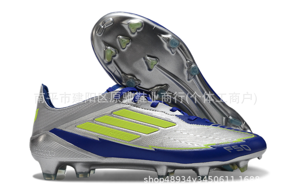 Fábrica de Putian al por mayor F50 zapatos de fútbol FG zapatos con lengua baja zapatos de fútbol hombres