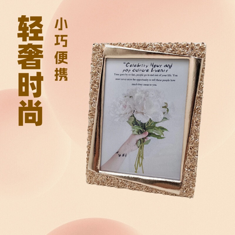 2022 new metal photo frame table modern simple creative photo frame wedding commemorative photo frame 2022 new metal photo frame table modern simple creative photo frame wedding commemorative photo frame