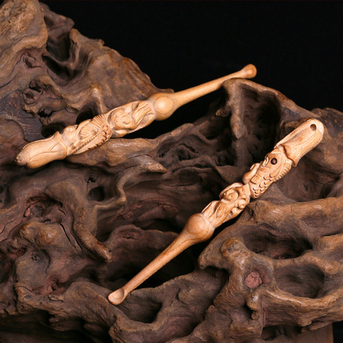 Black sandalwood carved ear scoop, peach wood ear scoop, children's ear scoop, adult ear picking tool