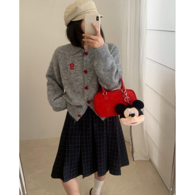 微胖四色爱心纽扣小花毛衣软糯糯外套女2025秋季新款慵懒宽松针织
