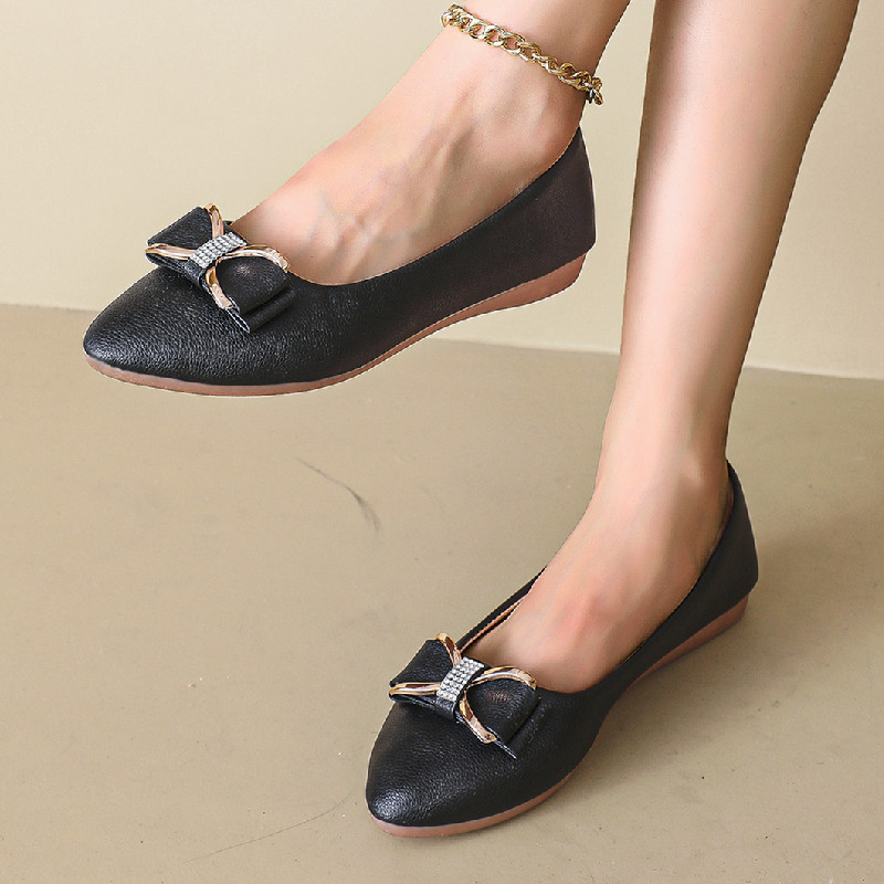 Women's Basic Solid Color Round Toe Casual Shoes display picture 4