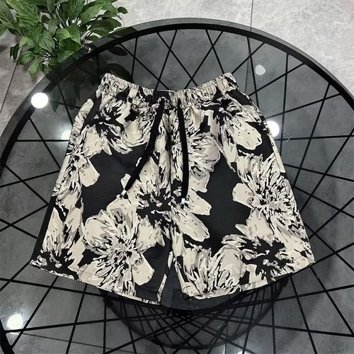 Retro Shorts for Men, Summer Loose Trend Student Five-Pocket Pants Youth Couple Fashion Brand Printed Casual Straight Leg Pants