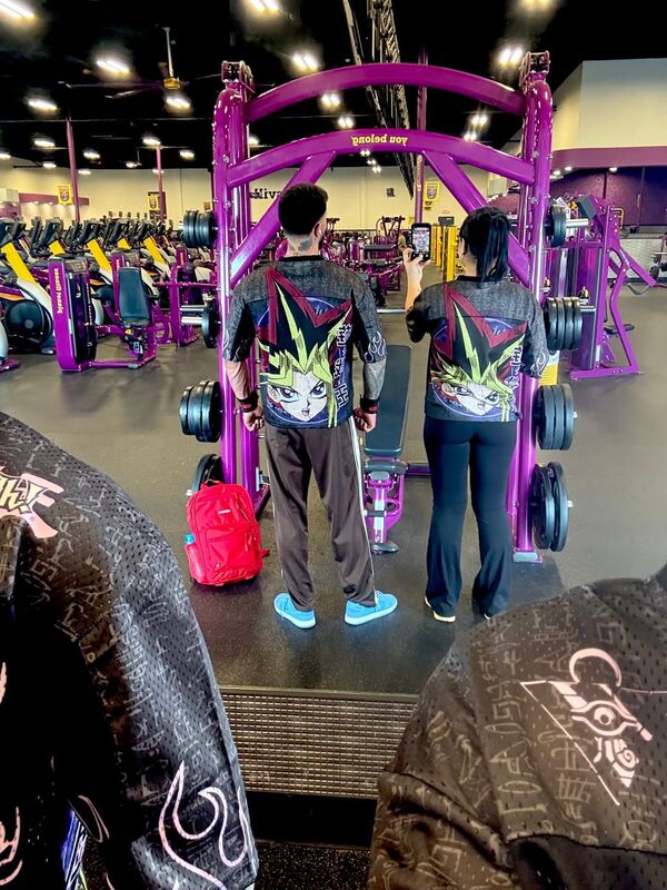 American Youngla Co-Branded Yu-Gi-Oh Oversized T-Shirt Jogger Gym Sports Loose Hole Casual Short-Sleeved