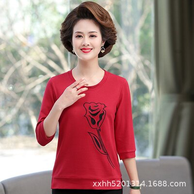 Mom outfit Spring and summer Embroidery Three Quarter Sleeve cotton material T-shirt jacket 2021 new pattern Middle and old age Women's wear fashion Base coat