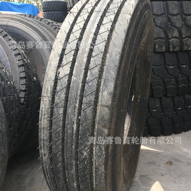 10.00R15   前驱动拉 全钢丝子午线载重卡车轮胎