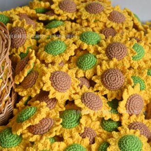 5 circles 12 petals sunflower hand knitted wholesale wool crochet finished product simulated knitted sunflower head souvenir