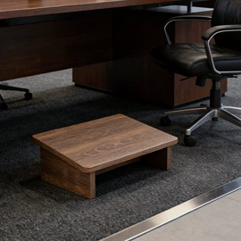 电脑桌;收纳架;办公桌