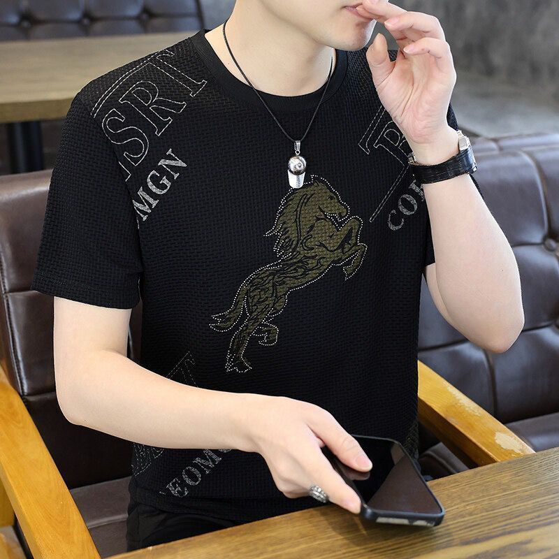 Verano hombre bordado tendencia delgada casual media manga marca de moda hombre cuello redondo camiseta de manga corta camiseta de comercio exterior