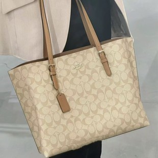 �ܼ��¿�2024mollie����33�����ؽ����ϻ�����б��μ��������Ů