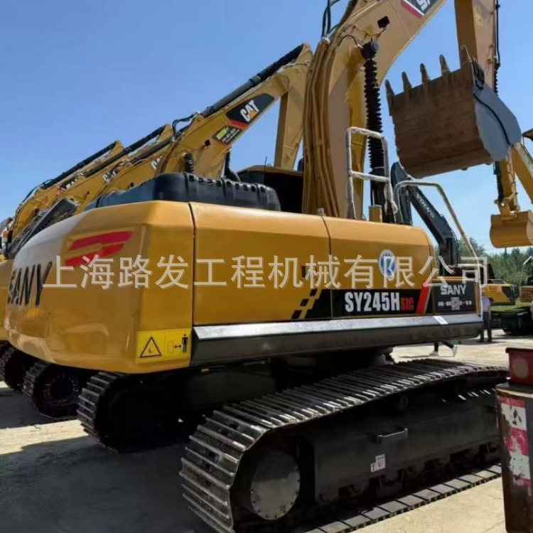 Exportación perenne para proporcionar transporte SY215 de segunda mano San245H excavadora Komatsu Hitachi 200 gancho
