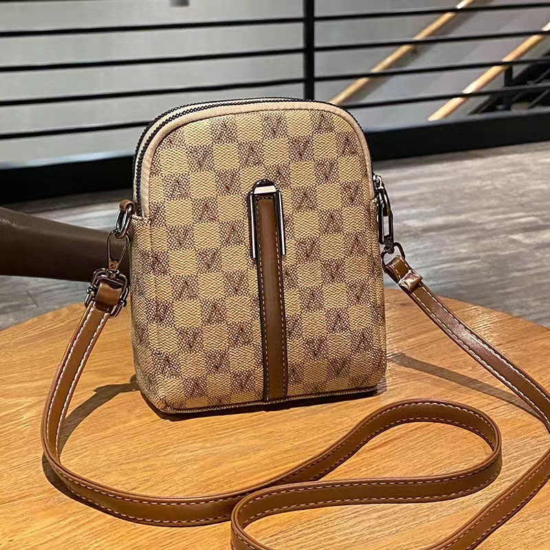 One piece drop shipping manufacturer small bag for women 2023 spring new small shoulder bag embroidery thread single shoulder crossbody bag mobile phone bag for women