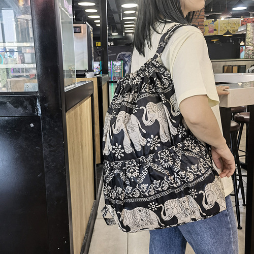 Versatile Nylon Strap Pouch Backpack for Women Outdoor Sports Mother's Bag Large Capacity Lightweight Travel Bag