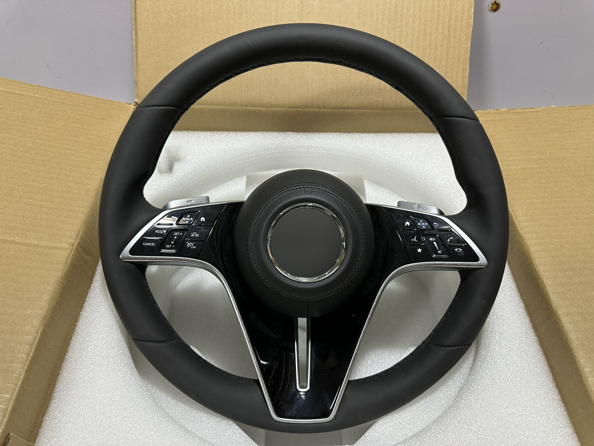 Suitable for Mercedes-Benz modification of A-Class, E-Class, G-Class, C-Class, SG butterfly steering wheel button assembly, universal modification for new and old models