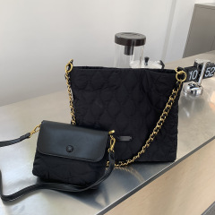 繡格包女2022冬季新款大容量單肩鏈條包托特包菱格布包休閒子母包