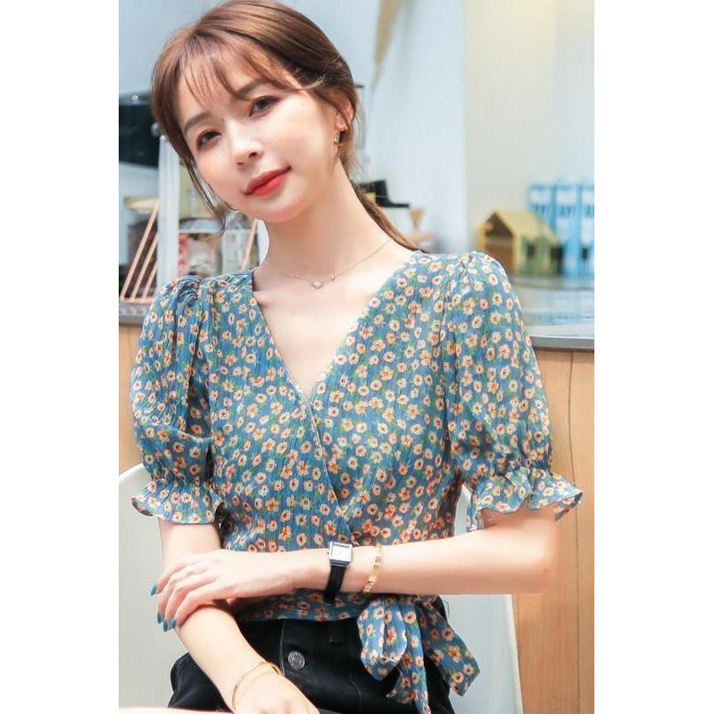 Summer French Niche Sweet Daisy Chiffon Shirt Women's Short-sleeved Western Style Floral Shirt Puff Sleeve