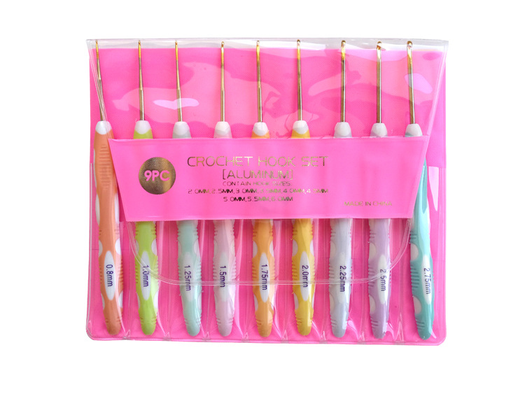 Aguja de suéter herramienta de tejer TPR de dos colores mango de plástico de aluminio conjunto de ganchillo 9 blister de embalaje de color aleatorio