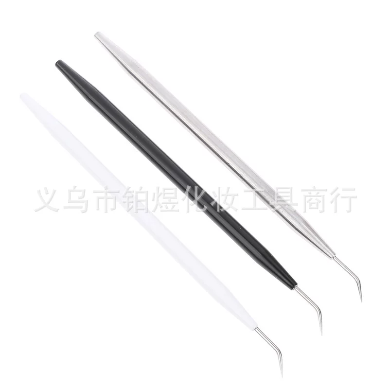 Metal doll head for growing plants for eyelashes