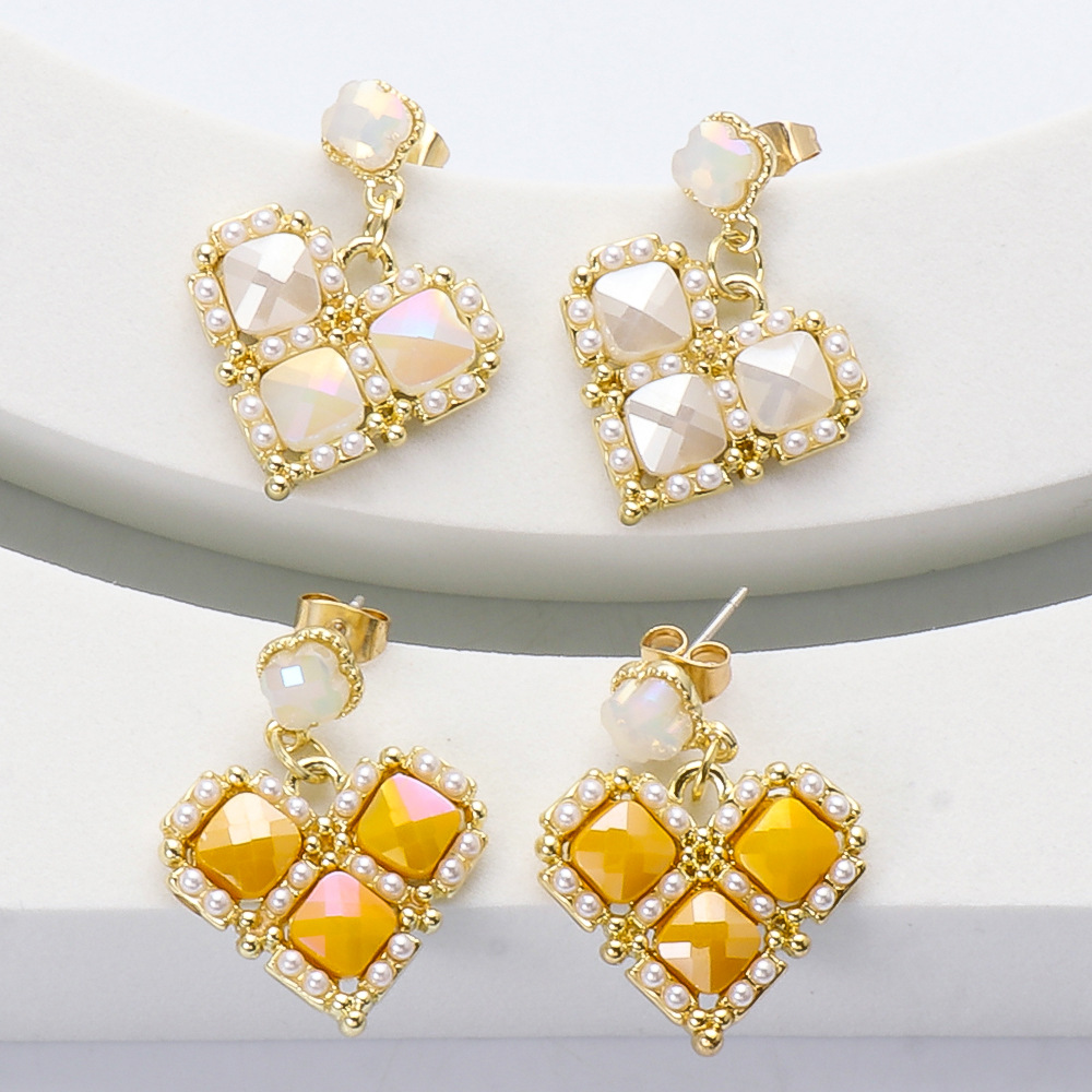 Boucles D&#39;oreilles Coeur Géométrique En Perles Incrustées De Corée display picture 10