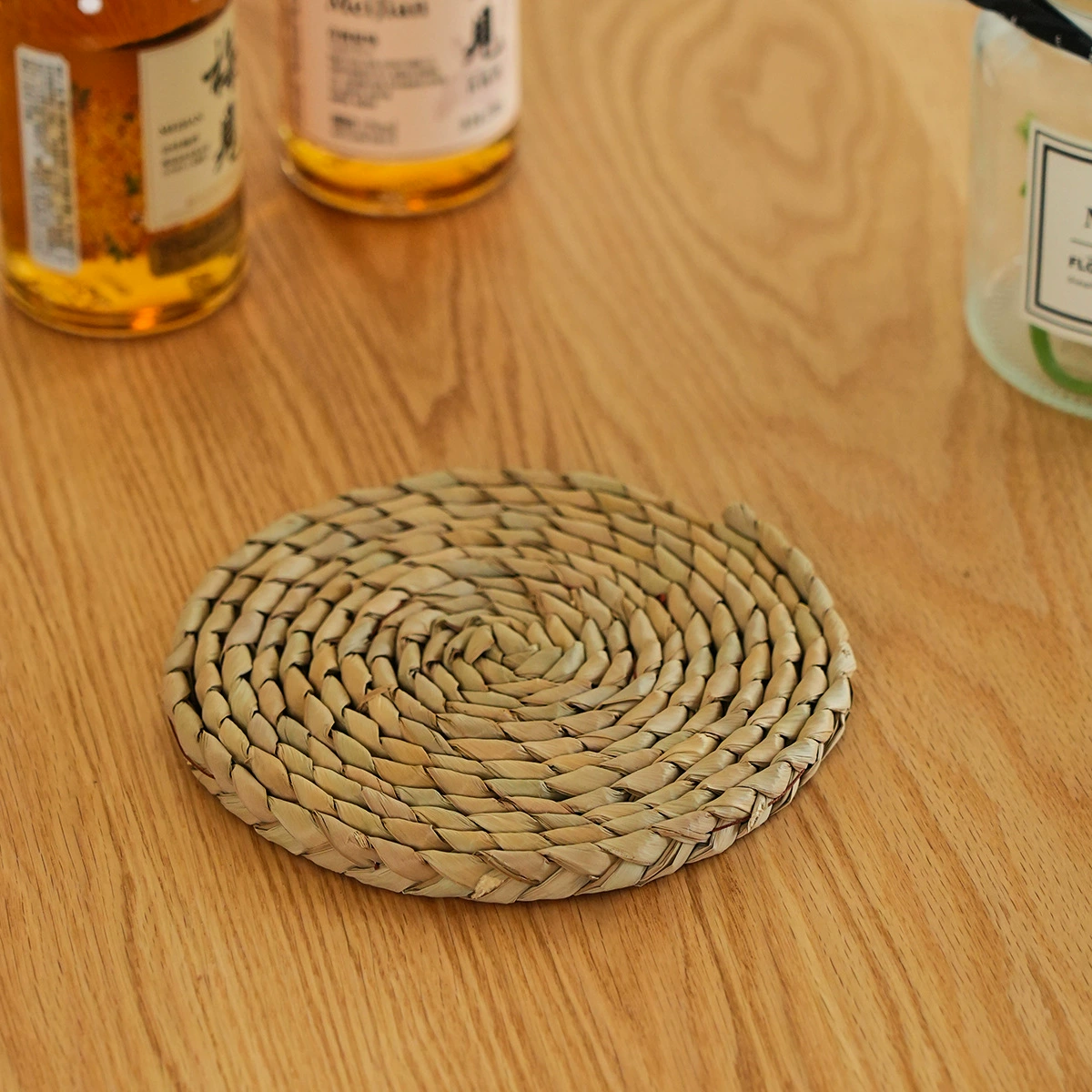 Amazon соломенные столовые коврики чистые ручные плетеные круглые песочные коврики для дома ежедневно утепленные антиожогенные кухонные коврики оптом