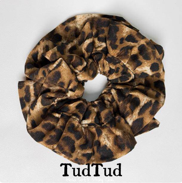 TudTud Classic Leopard Print Chiffon Handmade Scrunchie! A hair accessory with a mature and sassy vibe, embodying the old money style