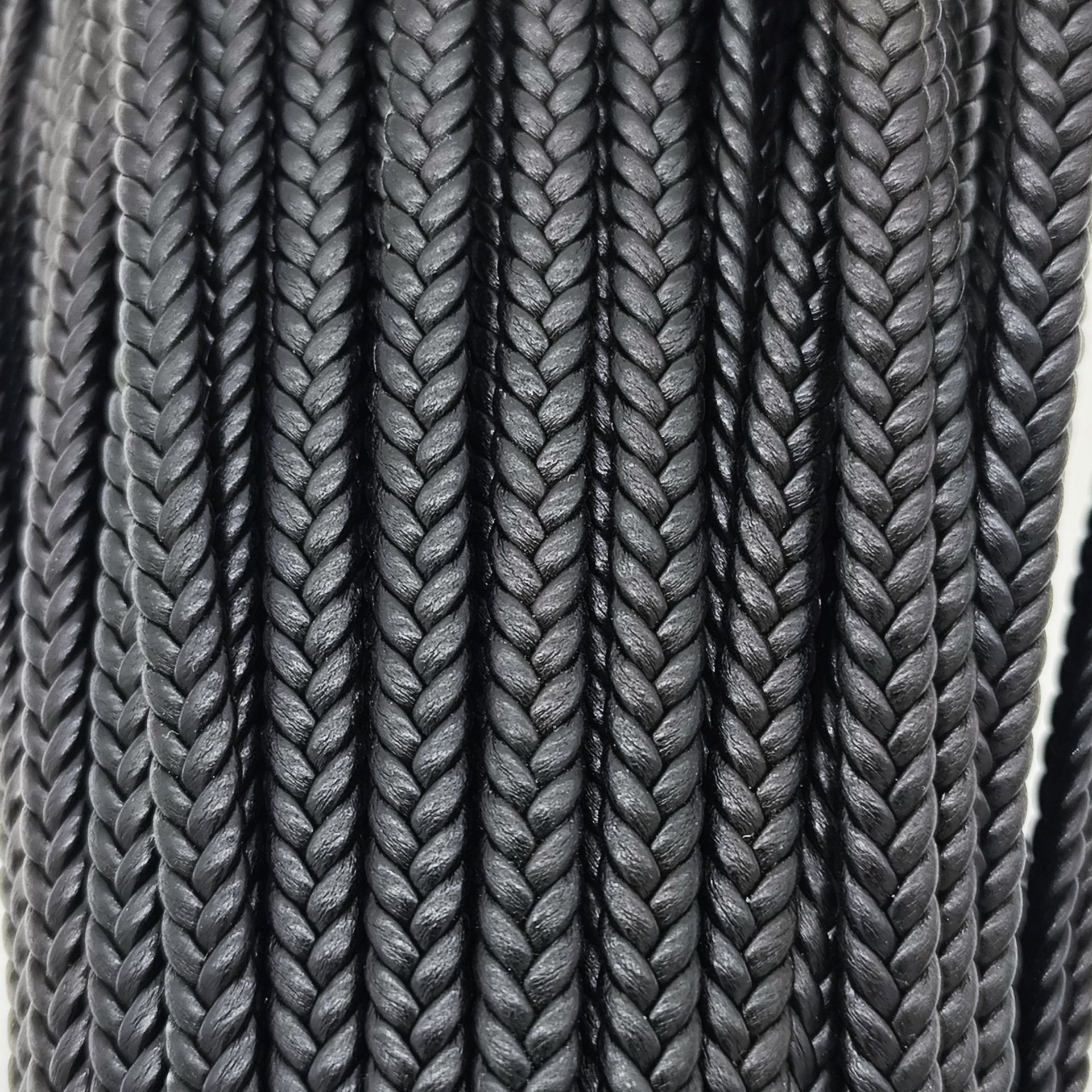 五股压二编织绳PU皮革外贸手链饰品辅料厂家批发6mm宽5股压2皮绳