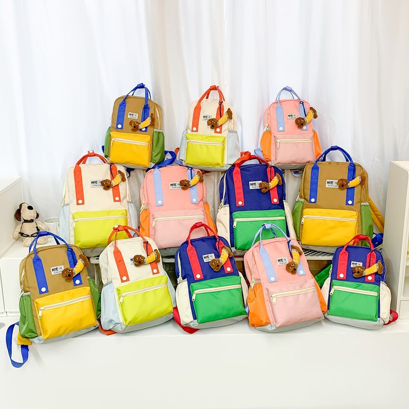 Mochila de moda coreana para niños y niñas, mochila de jardín de infantes, mochila de niños con colgantes de gran capacidad