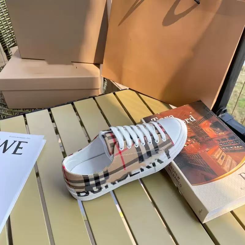 European and American in-stock BaJia printed letter sports comfortable sneakers for women, flat shoes for outdoor wear, versatile canvas shoes, trendy brand
