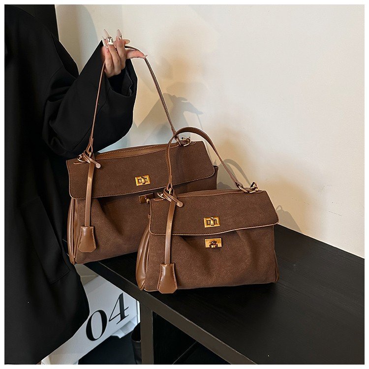 Cremallera en el interior · Alta calidad · Ver detalles con entrepiso