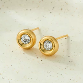 胸针;戒指;耳钉